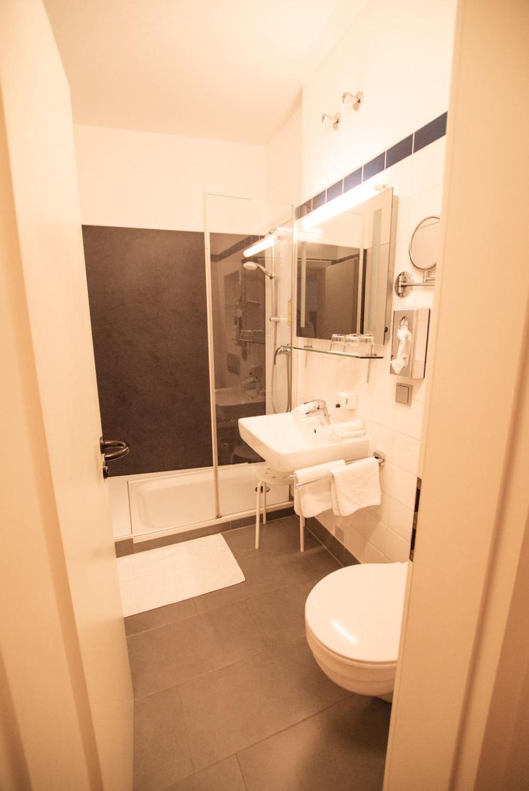 Hotel Am Main Veitshöchheim Szoba fotó