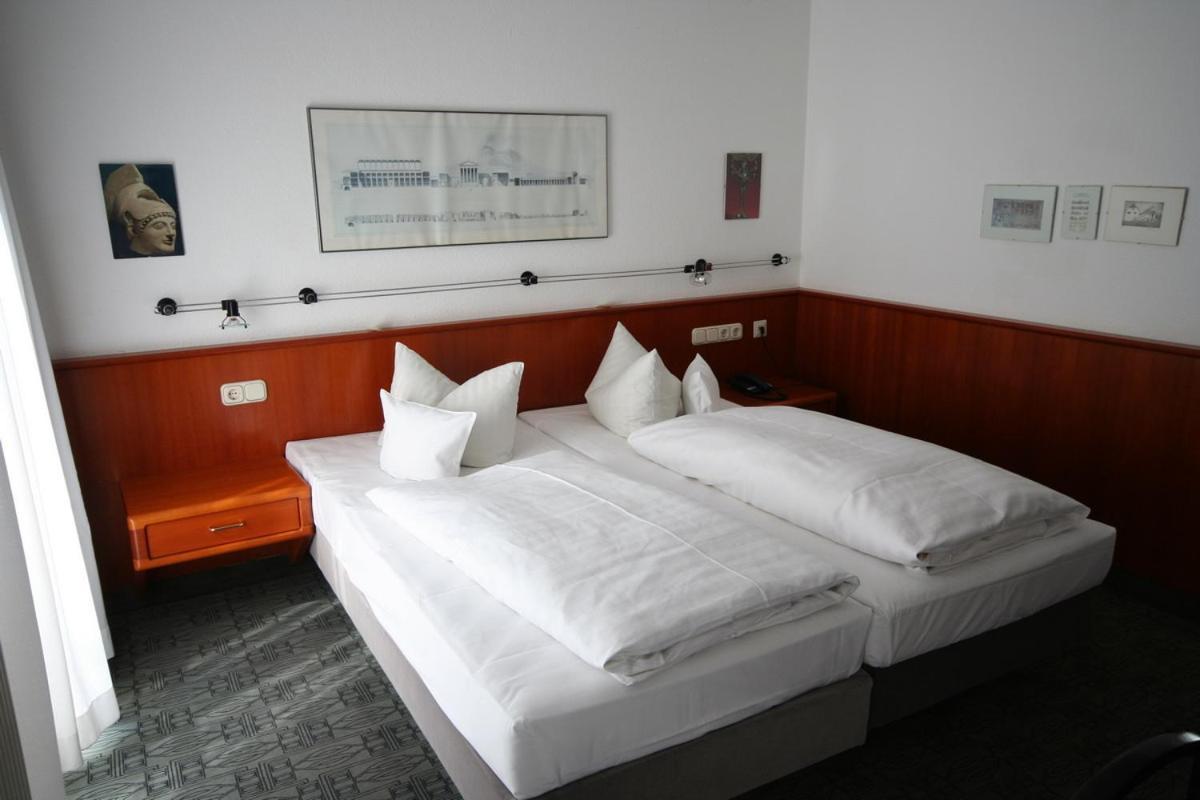 Hotel Am Main Veitshöchheim Szoba fotó